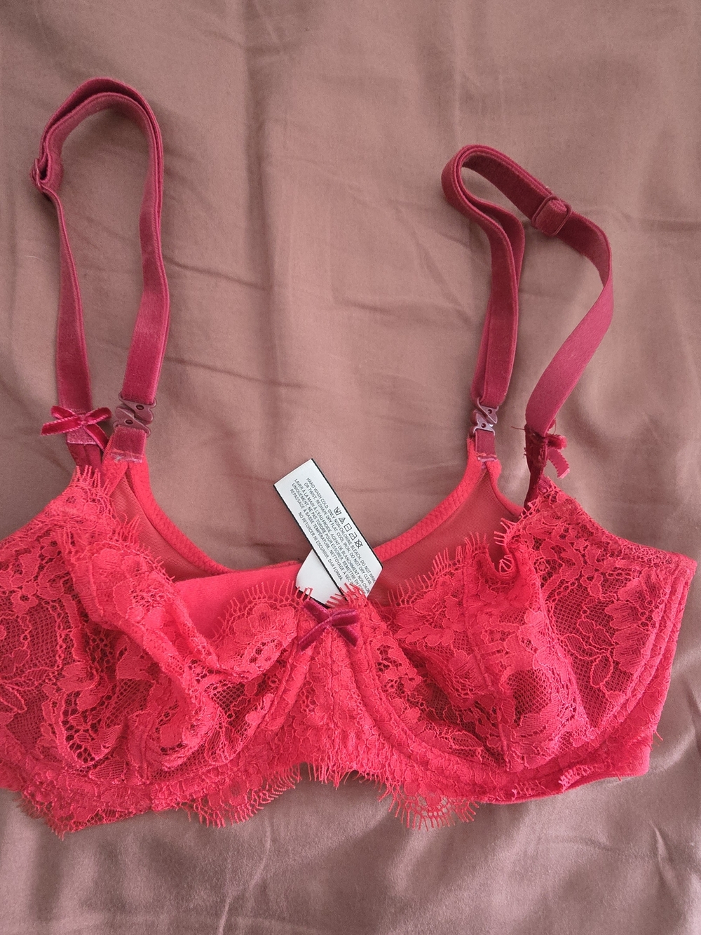 Victoria's Secret Hot Pink Lace Underwire Bra
